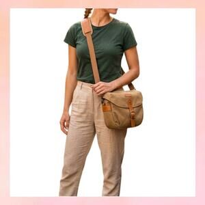 BAGSMART Vintage Canvas Camera Messenger Bag - Padded Crossbody Shoulder Bag